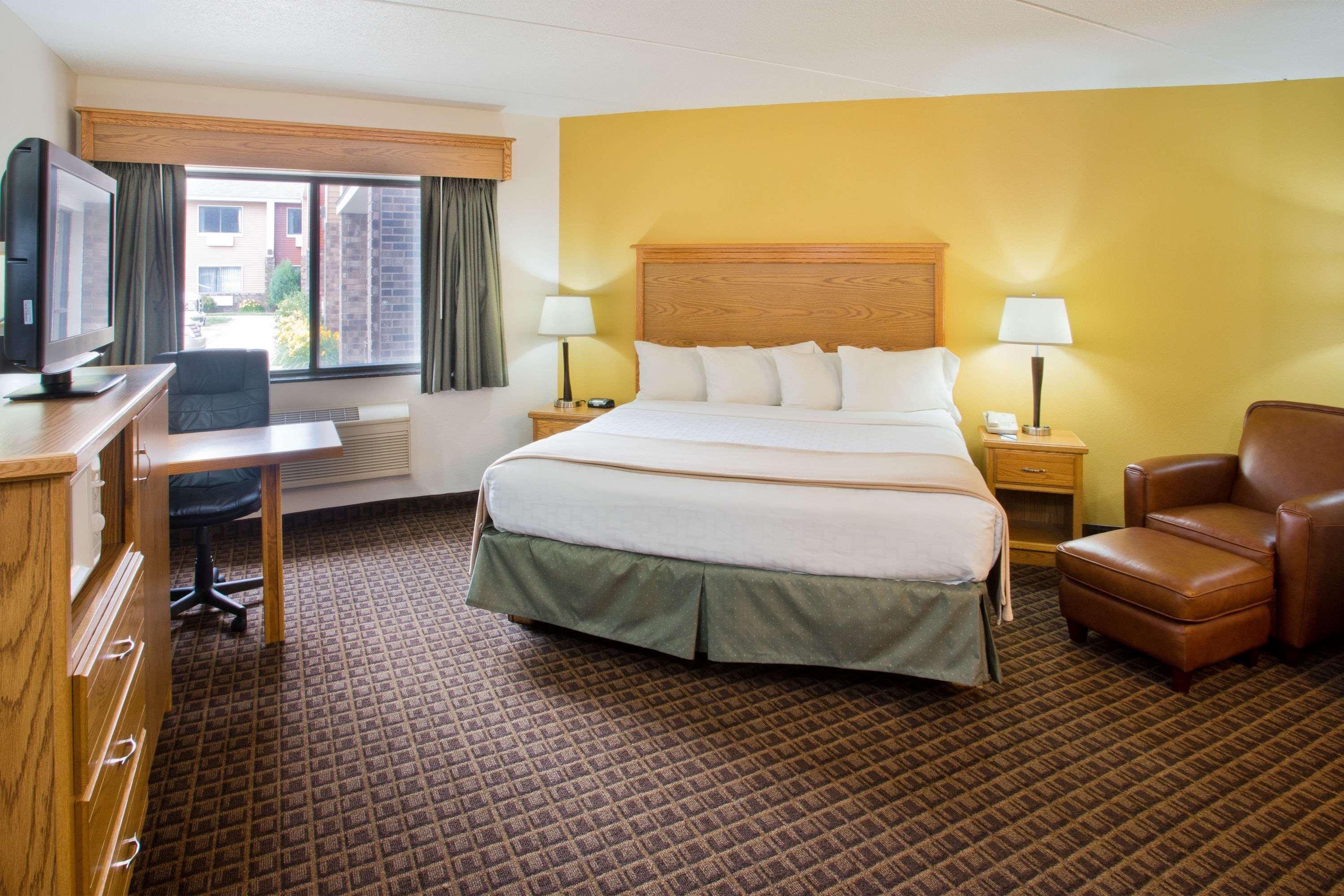Americinn By Wyndham Aberdeen Event Center Ngoại thất bức ảnh