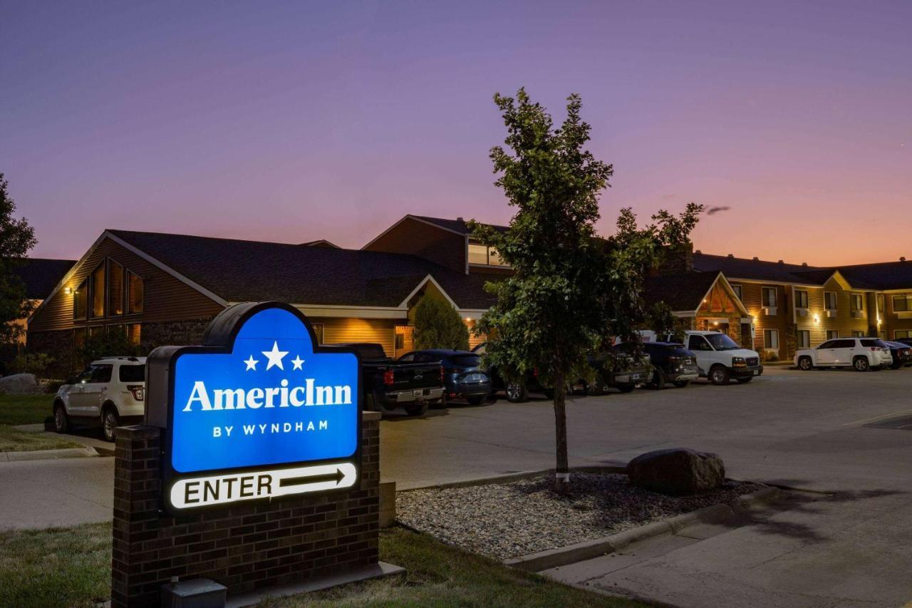 Americinn By Wyndham Aberdeen Event Center Ngoại thất bức ảnh